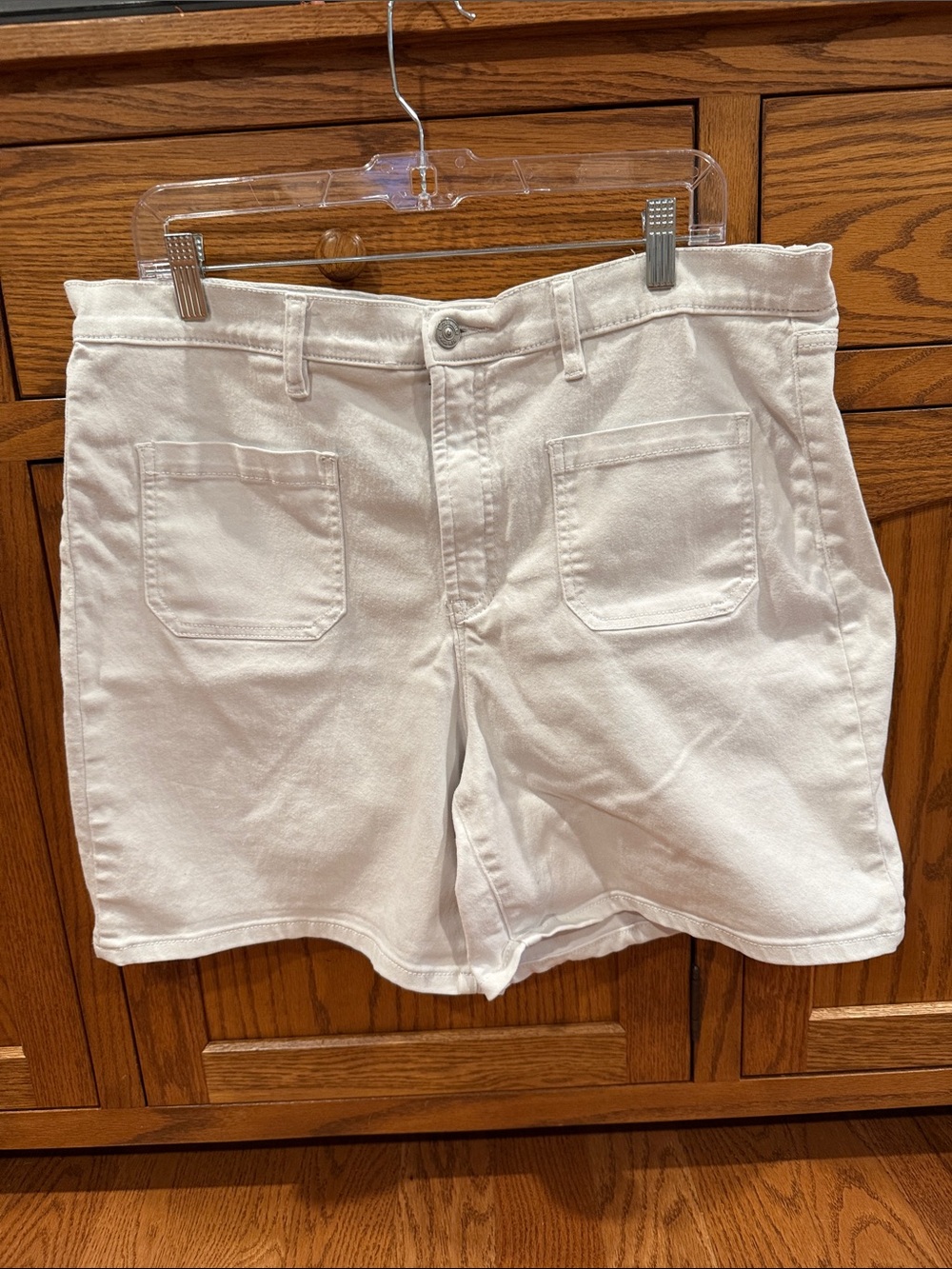 Nicole Miller White Women's Denim Shorts